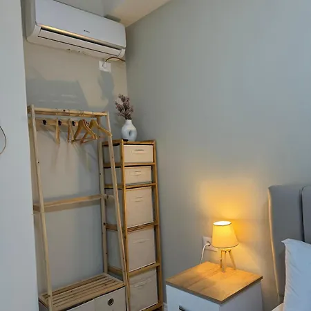 Dennys Lincoln Center Apartment Tirana